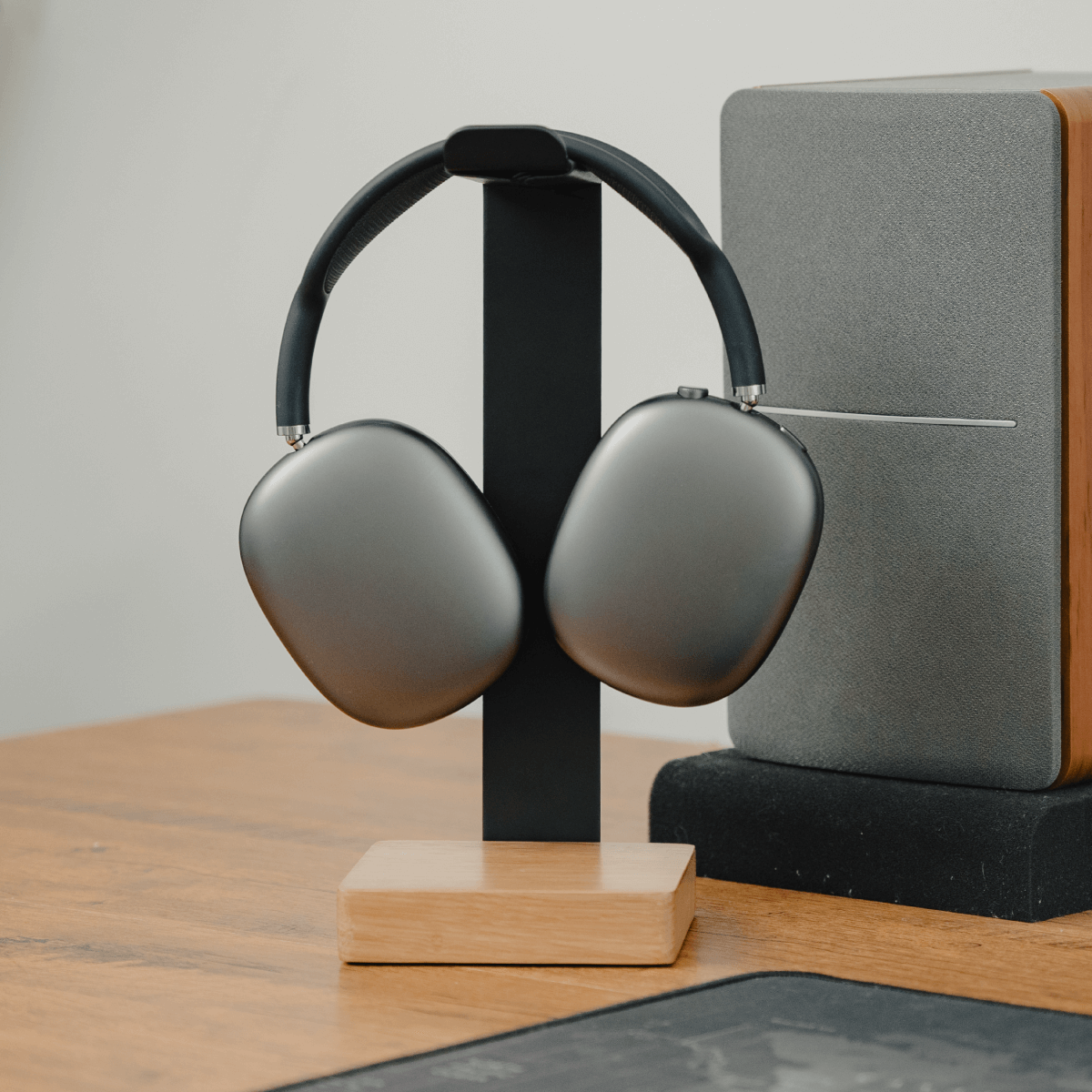 Headphone Stand
